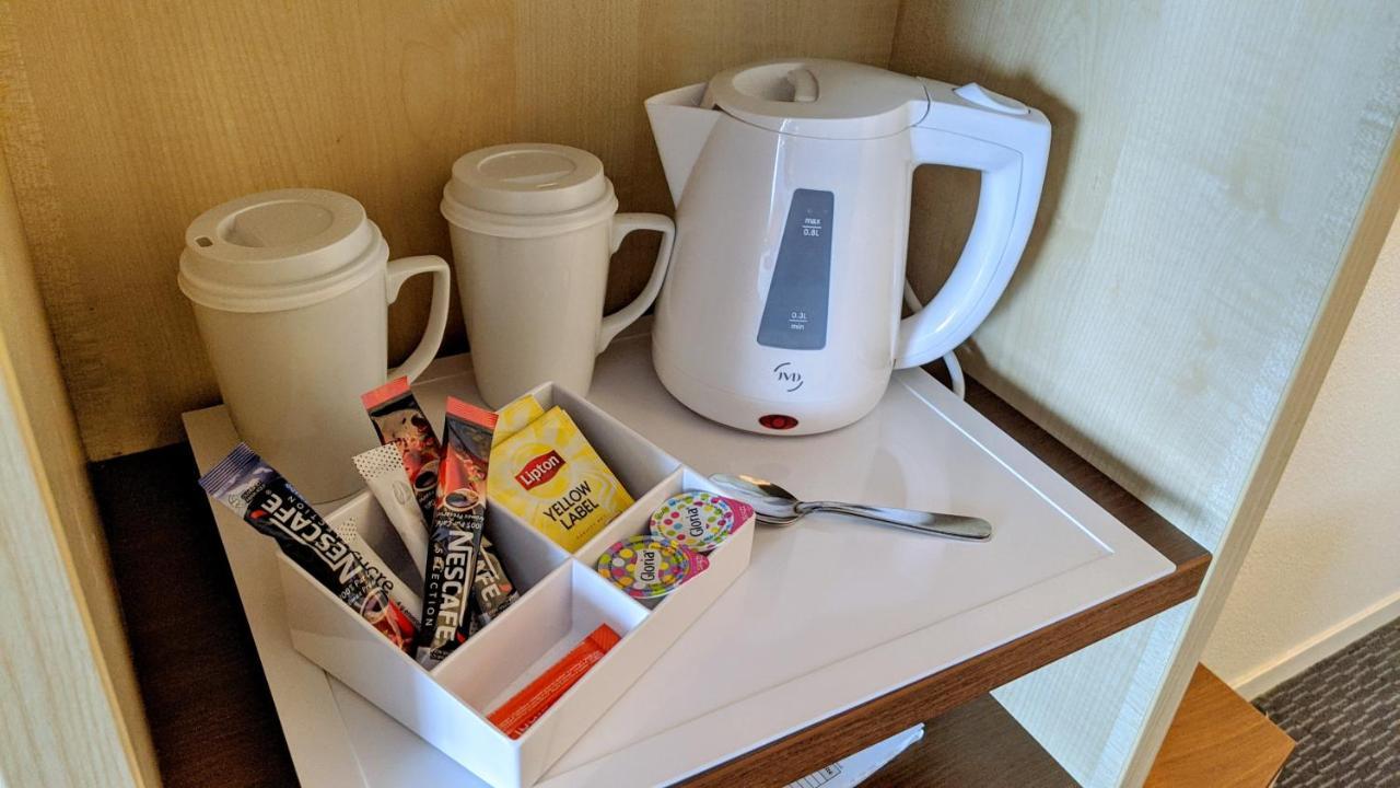 Le Domaine Des Fontaines - Hotel & Petit Dejeuner 贝尔南 外观 照片